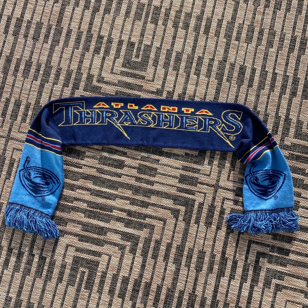 VINTAGE ATLANTA THRASHERS SCARF